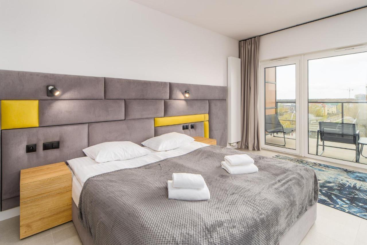 Aquamarina Prima Seaside Apartments By The Beach By Noclegi Renters ミエンジズドロイェ エクステリア 写真